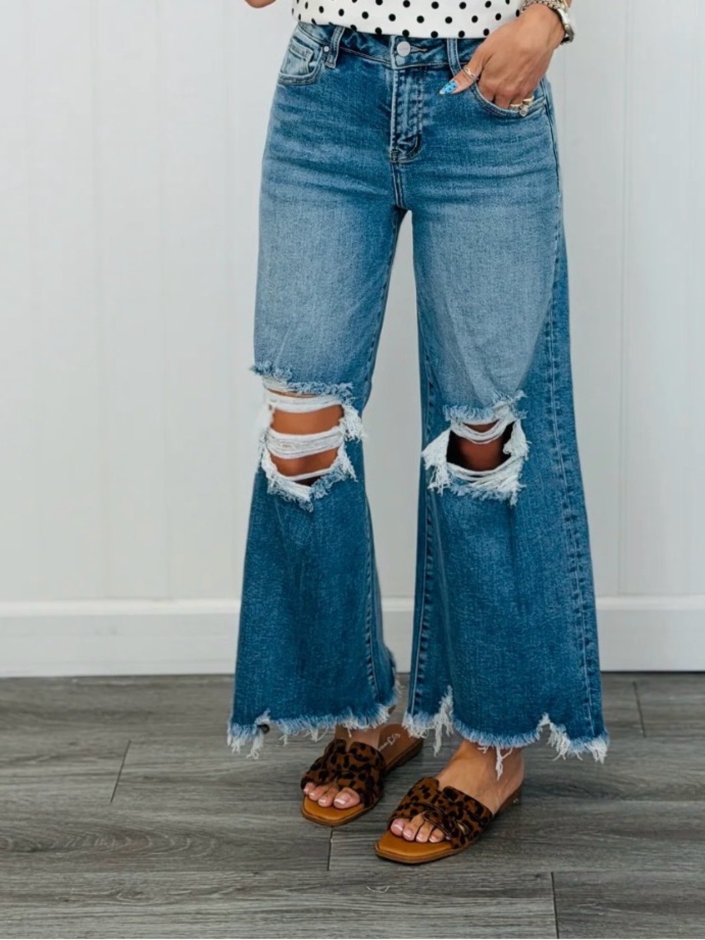 Walker Rose Boutique x Risen Jeans Sz 13/31 Distressed Raw Hem Stretchy Jeans